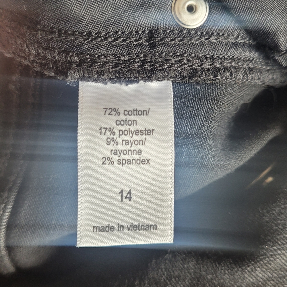 Maurices Black Denim Skirt stretchy and comfy front split - Picture 10 of 12